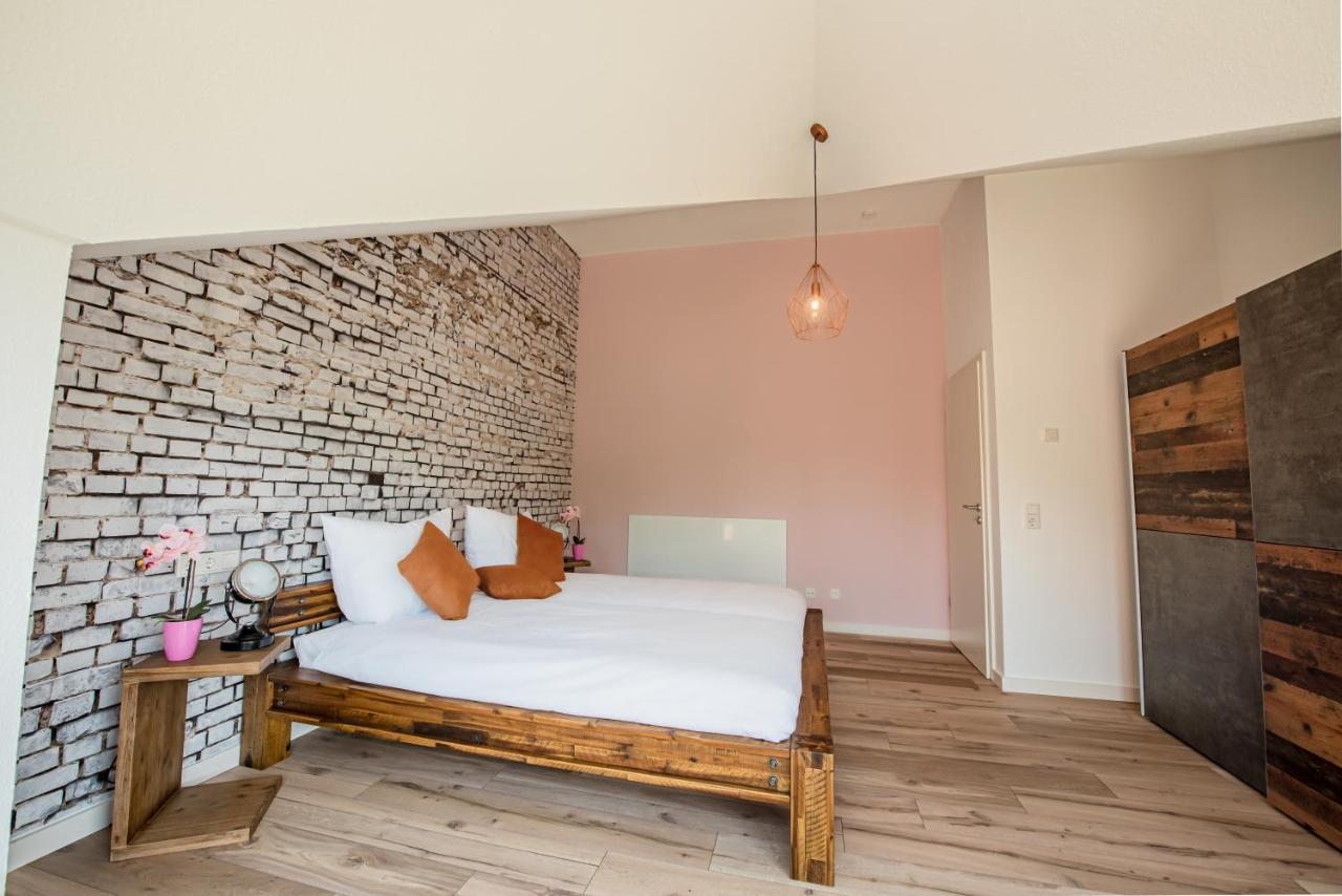 Industrie Stil Apartment Unweit Vom See Losheim Exterior foto