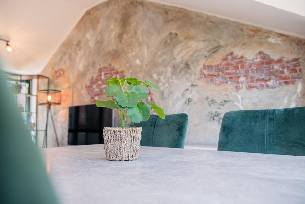 Industrie Stil Apartment Unweit Vom See Losheim Exterior foto